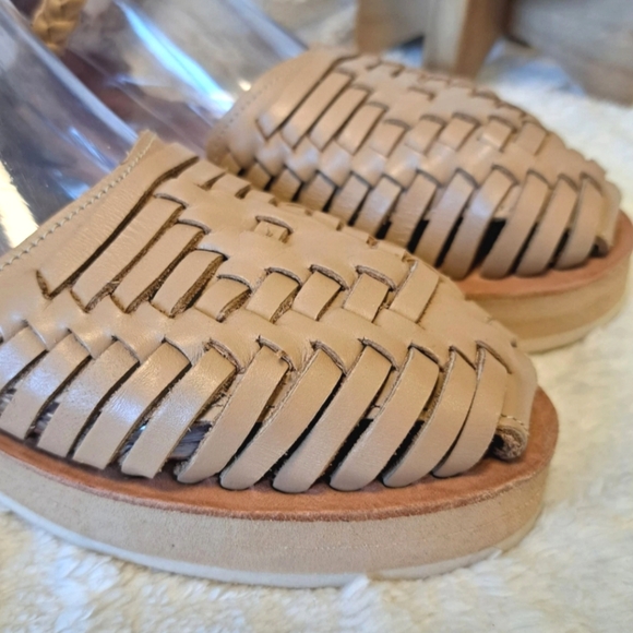 Espiritu Woven Leather Huarache Sandals Tan Ankle Tie Platform Carly Jean Size 8 - Picture 3 of 13